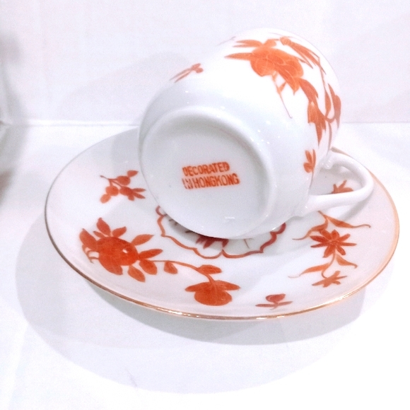Vintage tea cup and saucer - Picture 4 of 4